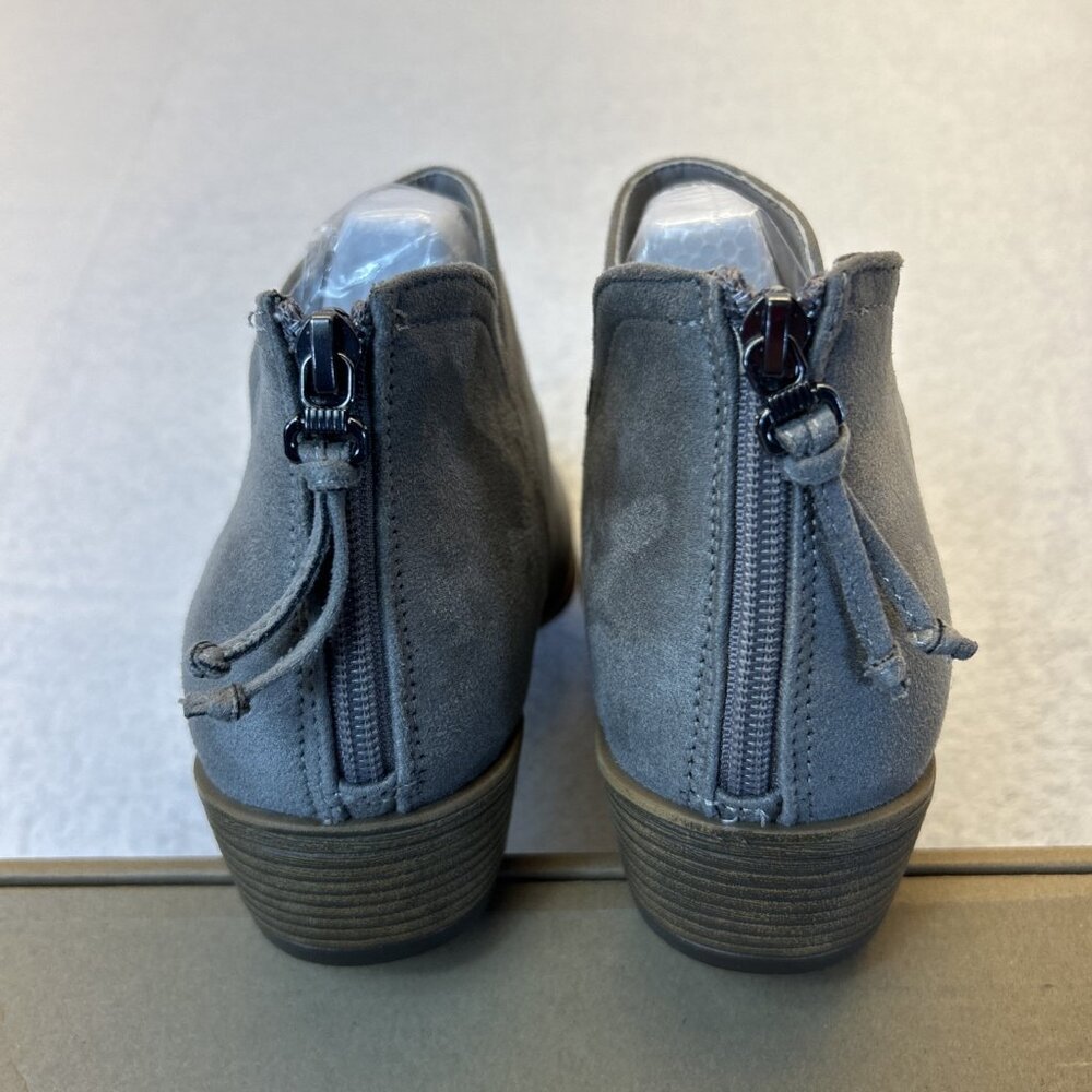 Journee Collection Grey Livvy Ankle Bootie Back Zip Size 10 NEW - Picture 7 of 8